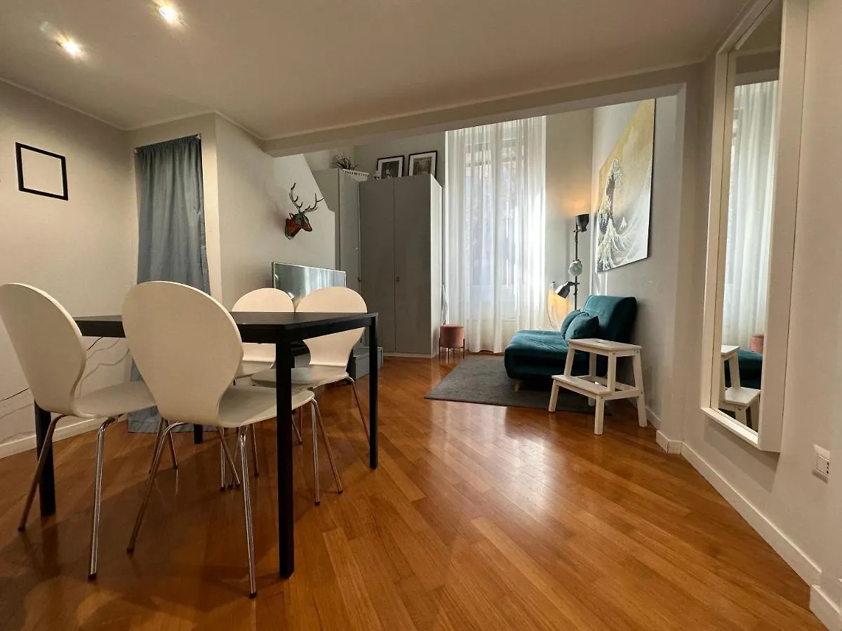 Apartment Lovely Flat In Early 20Th Century Building Mailand Italien